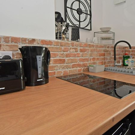 Stay At Shobnall Road Rooms And Studios Burton Экстерьер фото