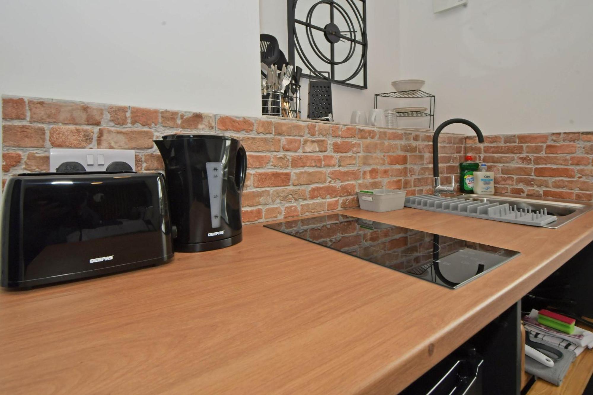 Stay At Shobnall Road Rooms And Studios Burton Экстерьер фото