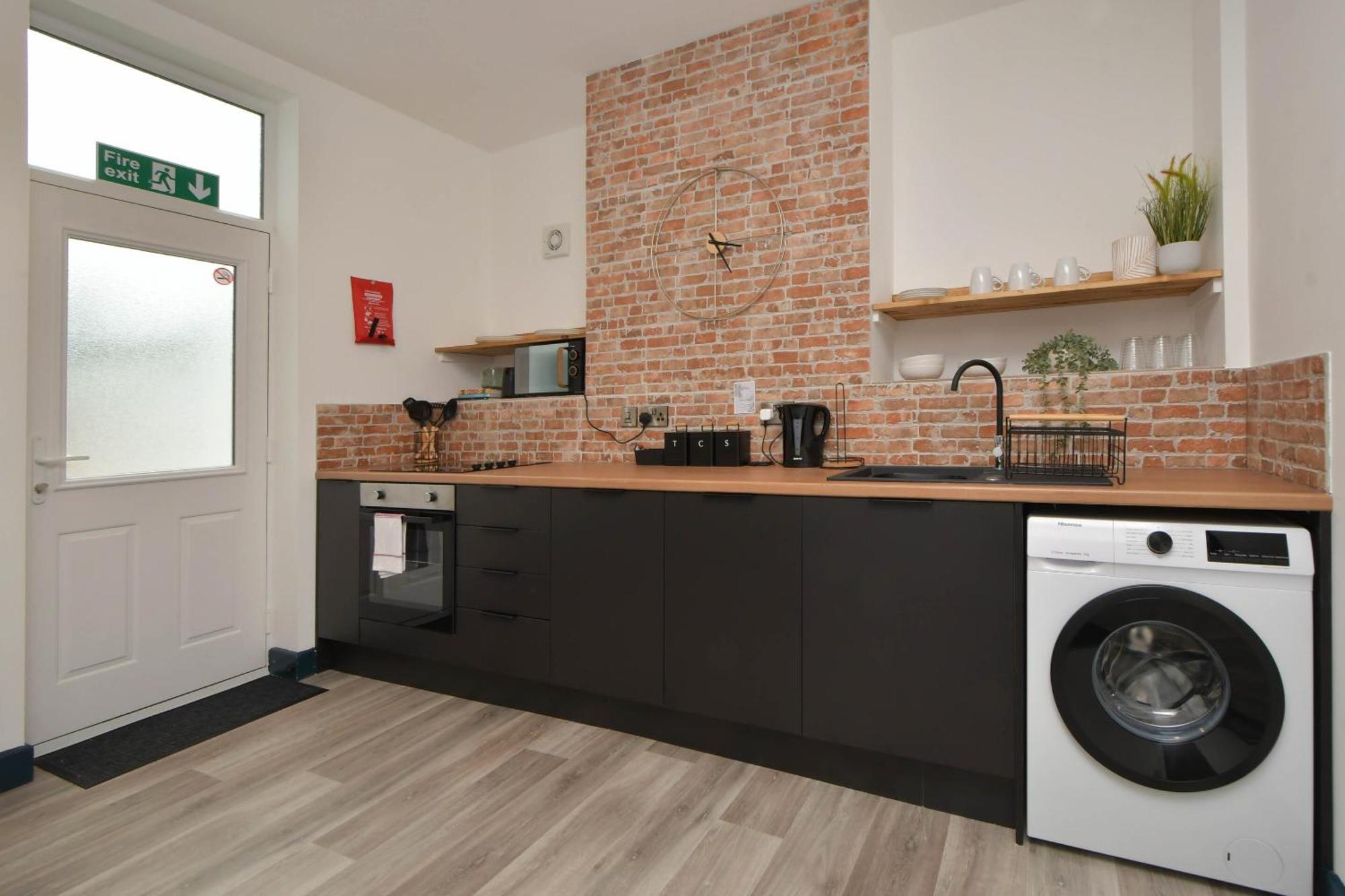Stay At Shobnall Road Rooms And Studios Burton Экстерьер фото