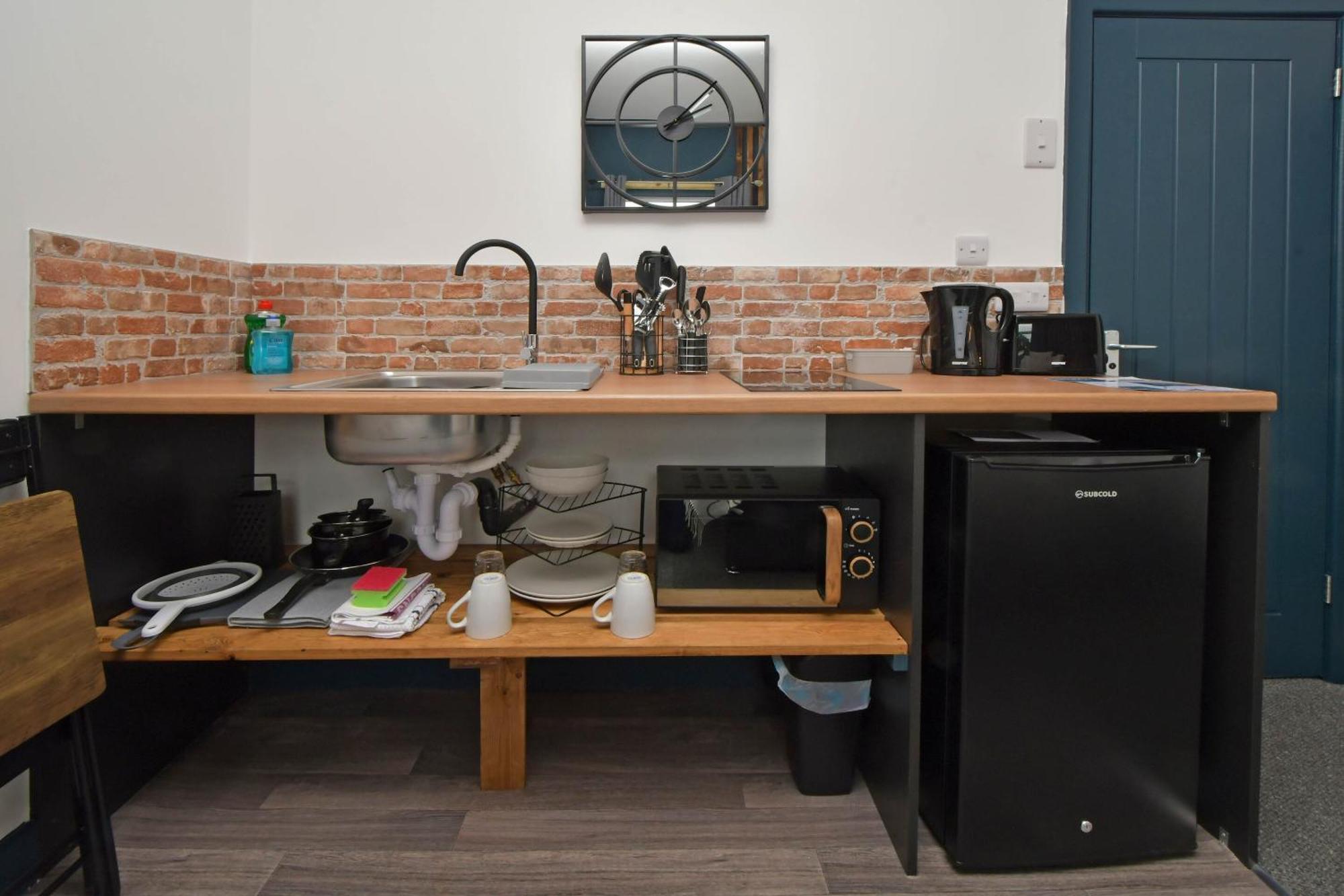 Stay At Shobnall Road Rooms And Studios Burton Экстерьер фото
